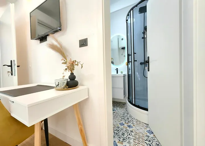 & Fjok Apartman *