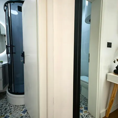 Apartment & Fjok