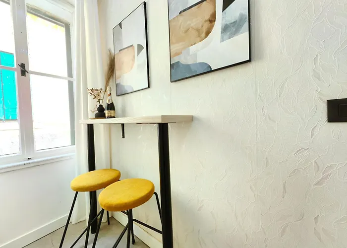 & Fjok Διαμέρισμα *